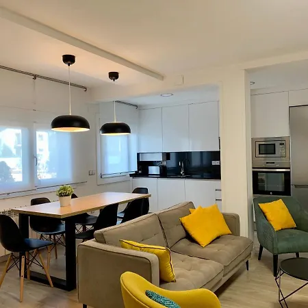 Bpirineos-benazken Apartment
