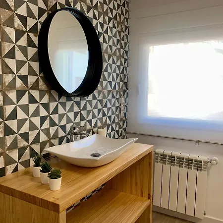 Bpirineos-benazken Apartamento *