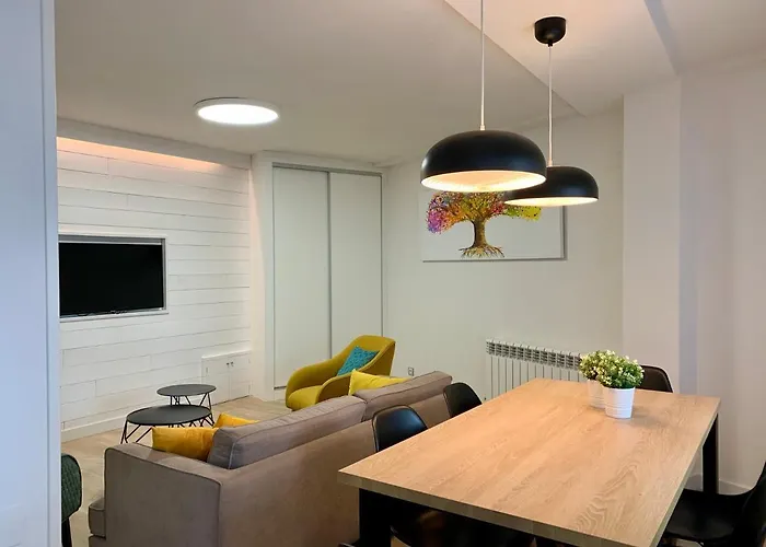 Bpirineos-benazken Lejlighed *