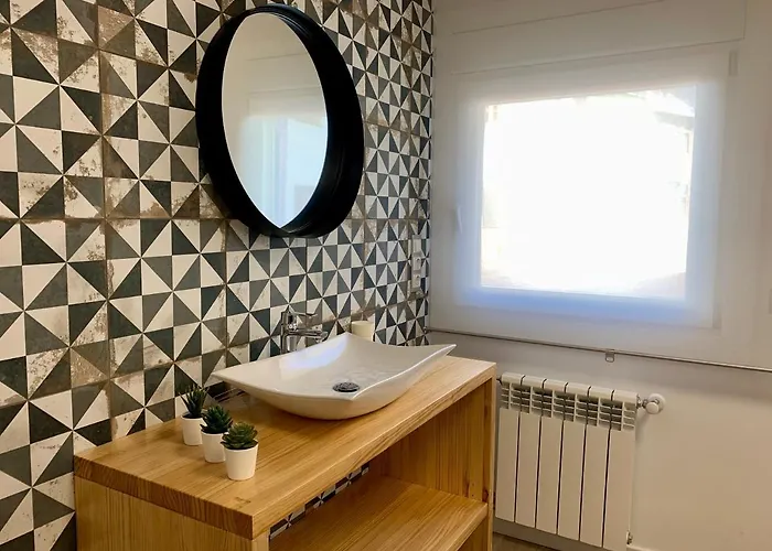 Bpirineos-benazken Lejlighed *